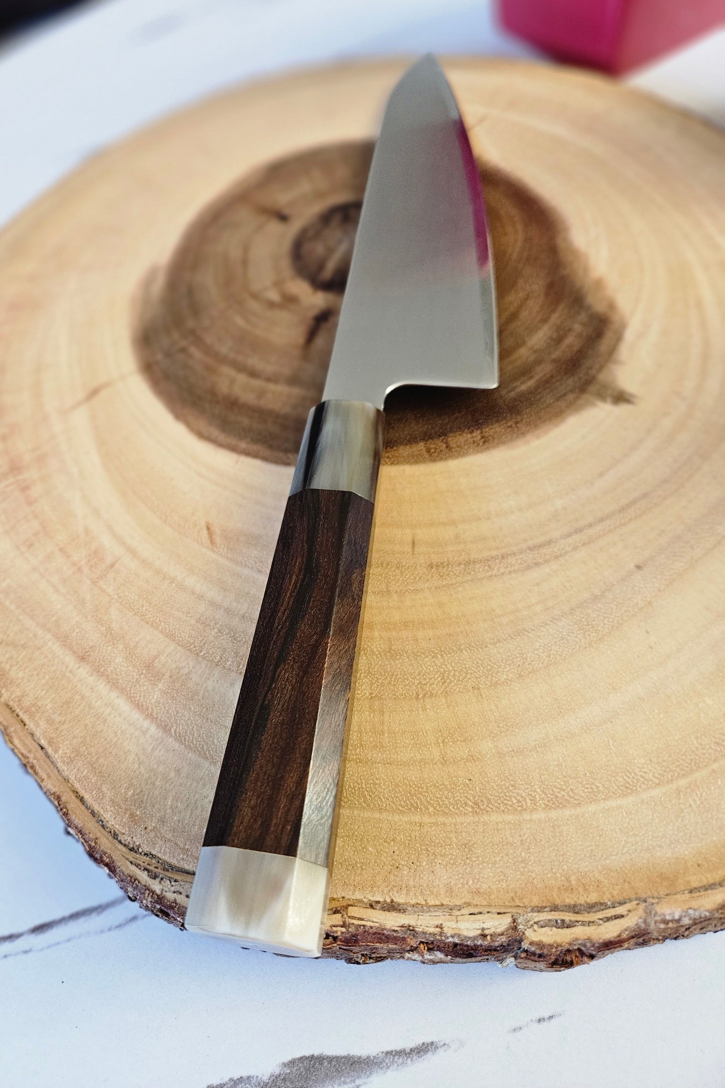 Premium Japanese ZDP189 Steel Chef Knife - 65-67 HRC Hardness, 15° Edge, Desert Ironwood & White Bull Horn Handle