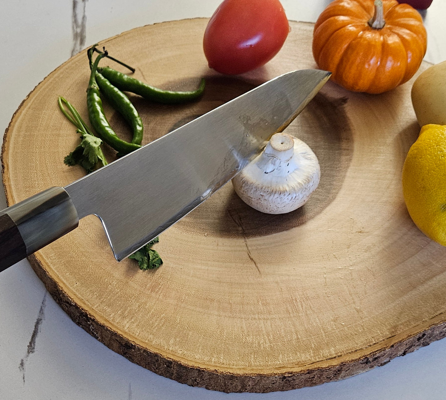 Premium Japanese ZDP189 Steel Chef Knife - 65-67 HRC Hardness, 15° Edge, Desert Ironwood & White Bull Horn Handle